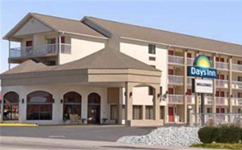 Days Inn By Wyndham Apple Valley Pigeon Forge/Sevierville Bagian luar foto