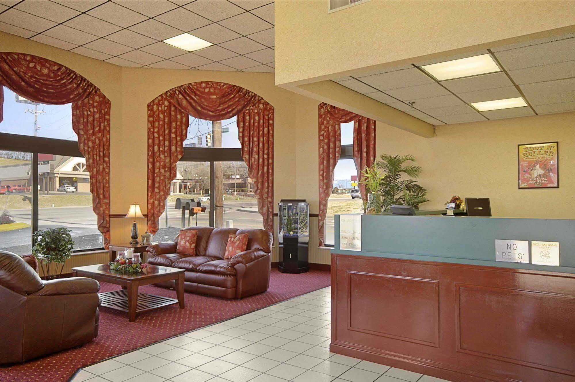 Days Inn By Wyndham Apple Valley Pigeon Forge/Sevierville Interior foto